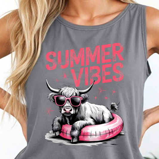 Summer Vibes Hyland Cow Shirt - Screenprinted SUM43