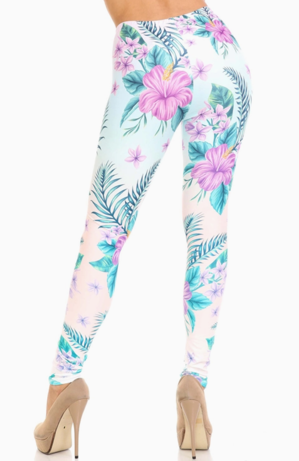 Creamy Soft Lavender Lilies Leggings