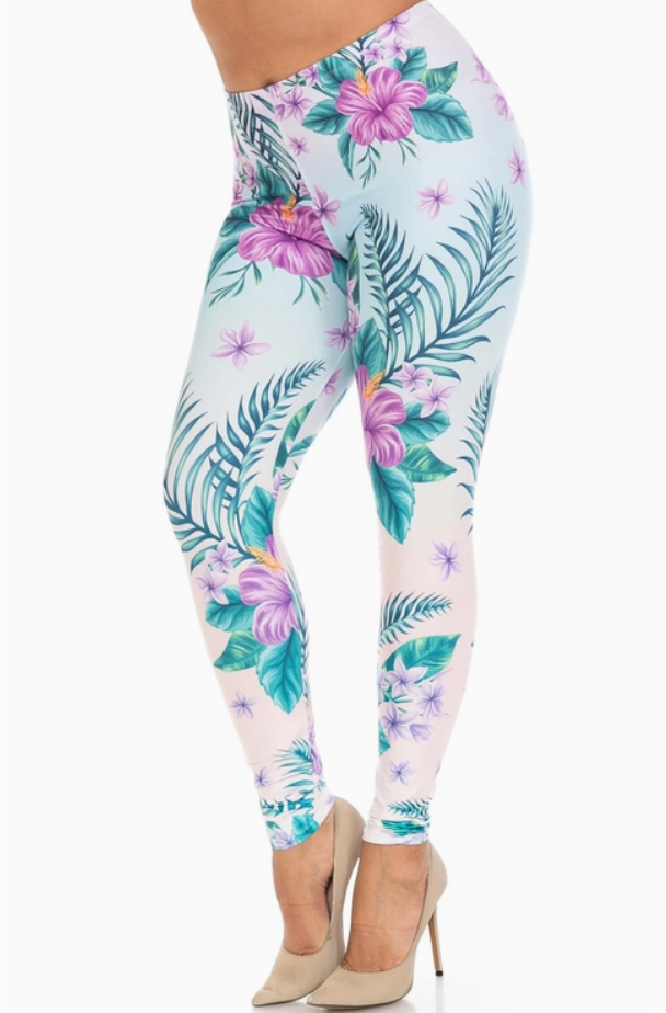 Creamy Soft Lavender Lilies Leggings